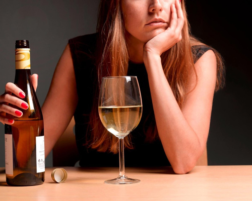 Анонимное лечение женского алкоголизма в Суоярви